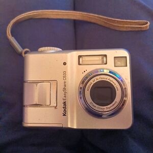 Kodak EasyShare C533 5.0MP 3X Optical Zoom Digital Camera